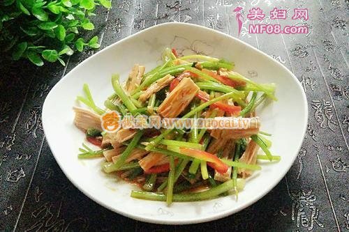 红油芹菜腐竹的做法