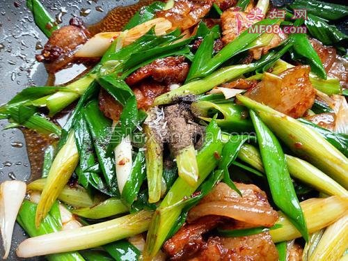 香蒜回锅肉的做法