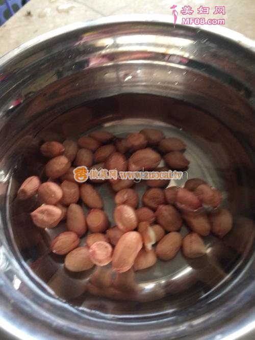 香浓花生红豆豆浆的做法