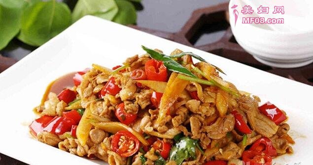 家常快炒菜酸萝卜炒仔鸭怎么做？
