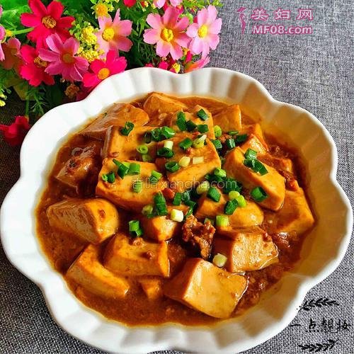 黄豆酱肉末烧豆腐的做法