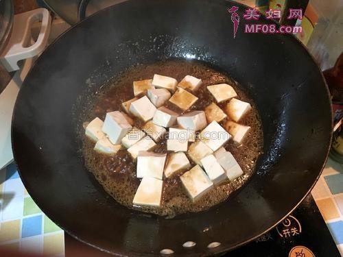 黄豆酱肉末烧豆腐的做法