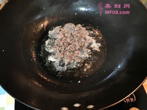 黄豆酱肉末烧豆腐的做法