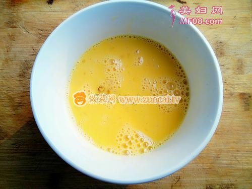 蒜苗炒鸡蛋的做法