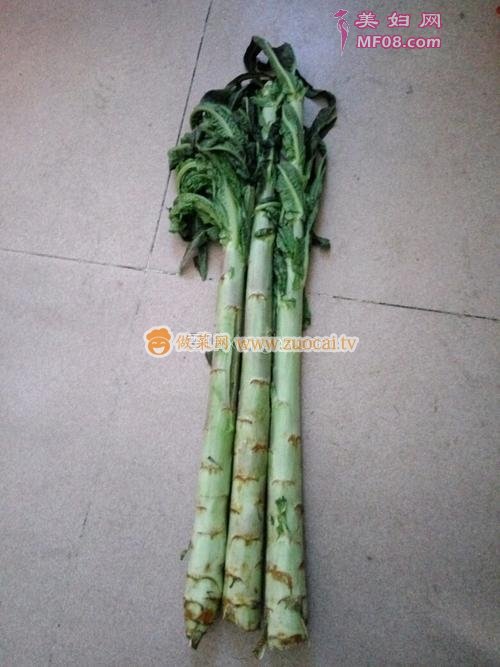瘦肉炒莴苣片的做法
