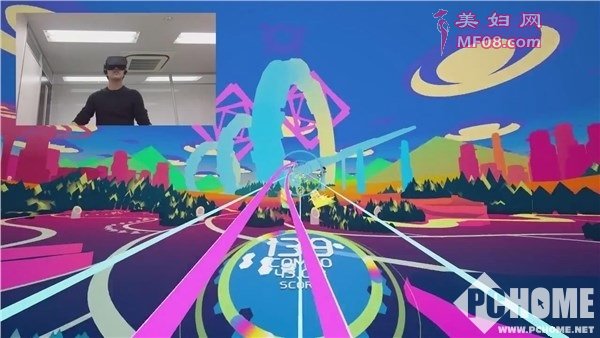 在游戏中黄SE音符需要强击，绿SE音符轻击即可，粉SE的轨迹则需要玩家完整跟随它的长度。游戏中玩家需要完美的演奏出一首音乐，将游戏与音乐完美的结合，不仅如此，玩家还要考虑到如何通过完美的动作来尽请的将休闲与审美紧紧联合在一起，不让让三五损友将游戏时的动作分享到搞笑了。