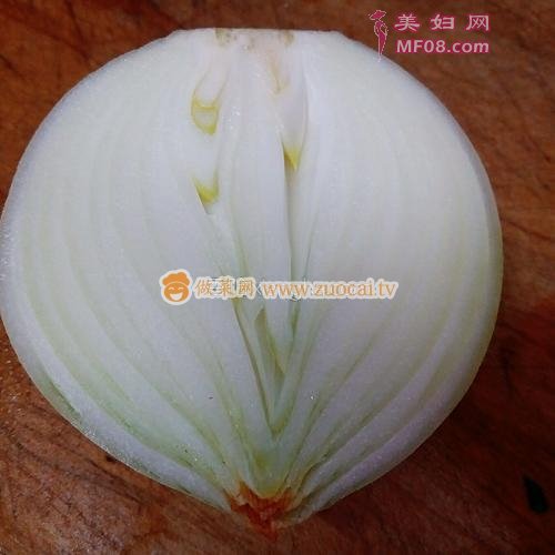 葱香鸡排的做法