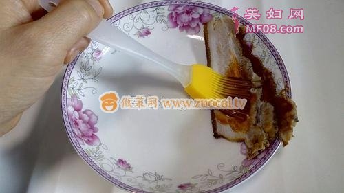蒸面酱肉片的做法