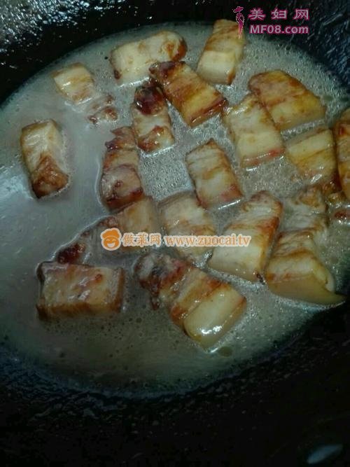 红烧肉炝西蓝花的做法