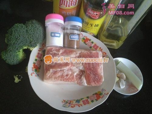 红烧肉炝西蓝花的做法
