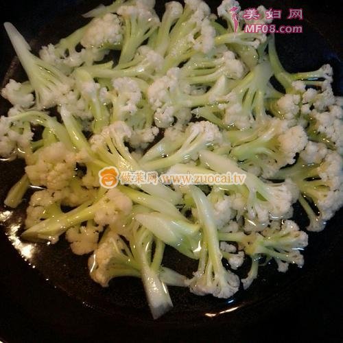 有机菜花炒肉的做法