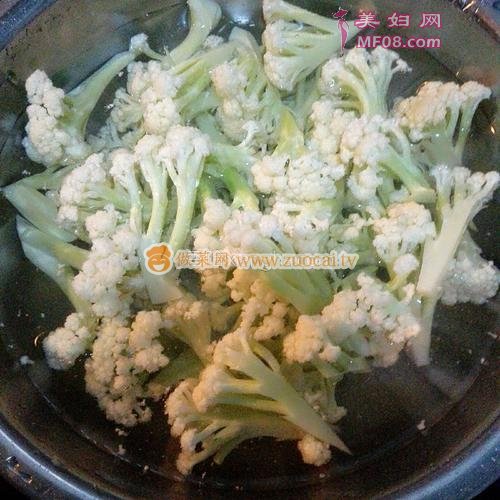 有机菜花炒肉的做法