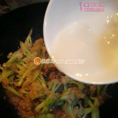 有机菜花炒肉的做法