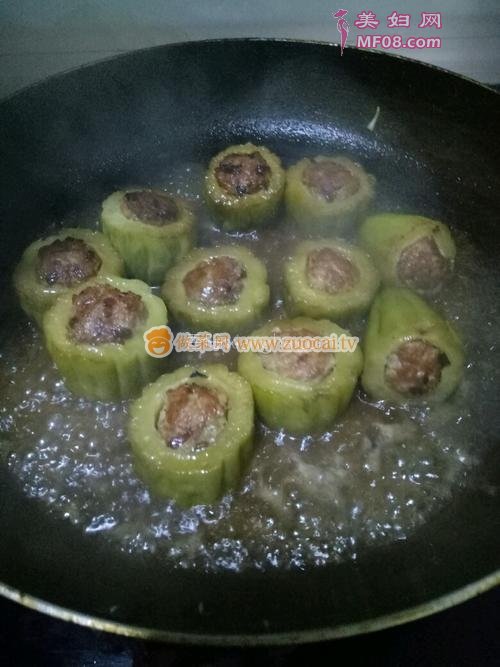 煎酿苦瓜的做法