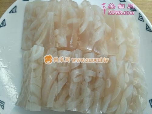酸辣猪皮冻的做法