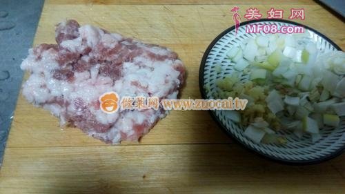 肉末小白菜的做法