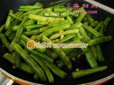 蒜沫四季豆的做法