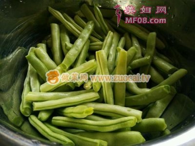 蒜沫四季豆的做法