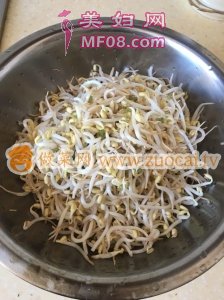 醋溜豆芽的做法