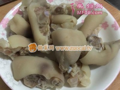 红烧猪蹄（高压锅版）的做法