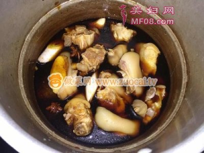 红烧猪蹄（高压锅版）的做法