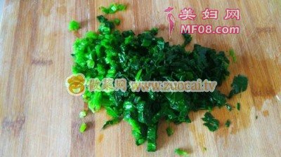 菠菜丸子的做法