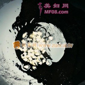 香酥鸡丁的做法