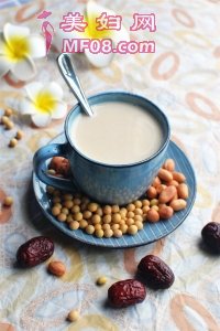 花生红枣豆浆最正宗的做法 家常花生红枣豆浆的做法