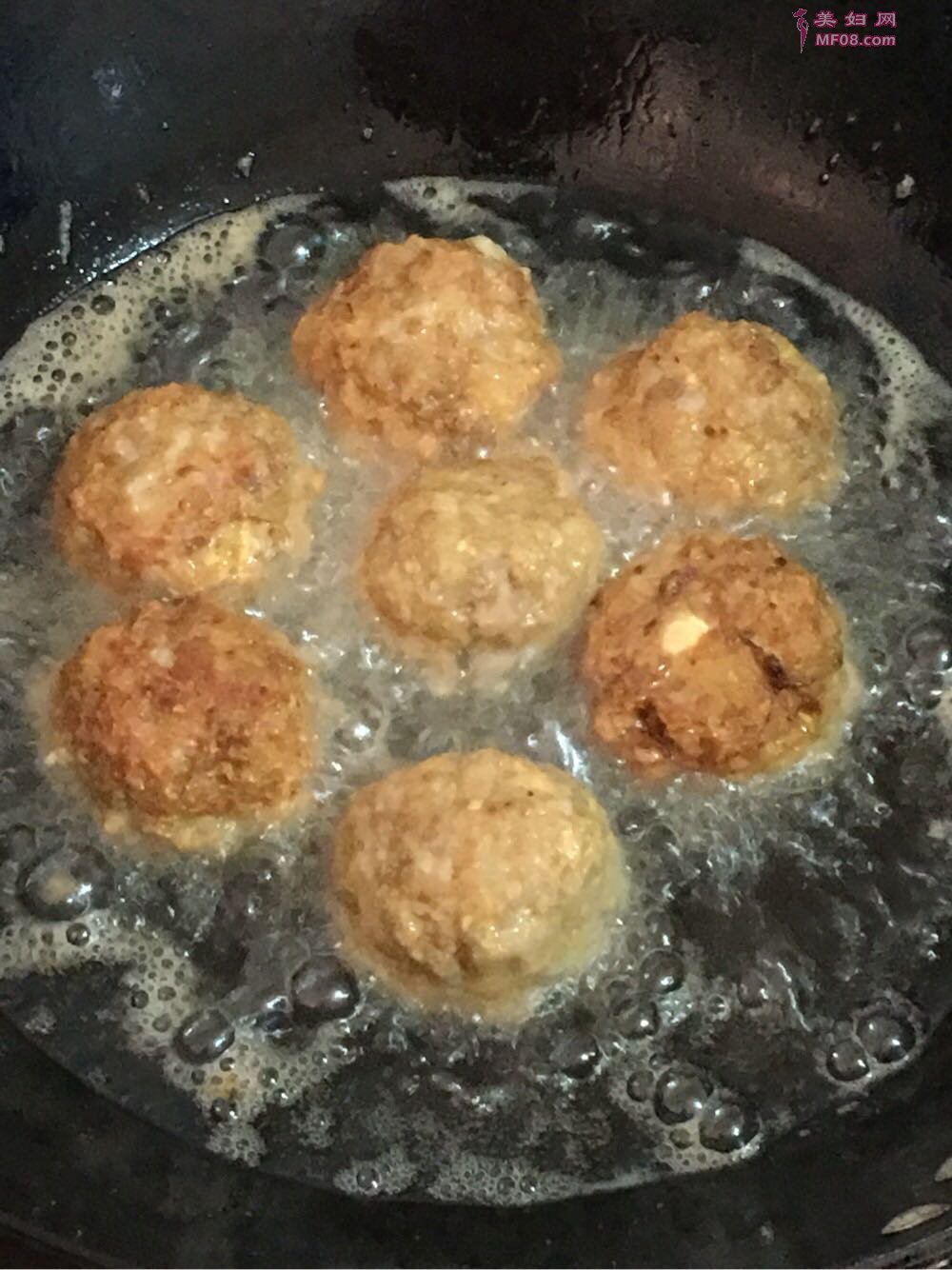 怎么做红烧狮子头最好吃 红烧狮子头怎么做好吃