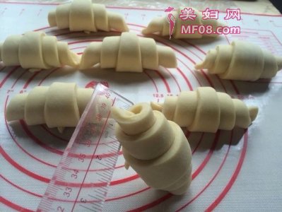 怎么做可颂最好吃 可颂怎么做好吃