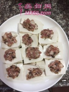 客家酿豆腐最正宗的做法 家常客家酿豆腐的做法