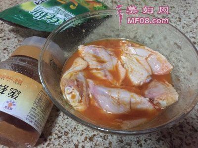 黄金烤翅怎么做好吃 黄金烤翅最正宗的做法