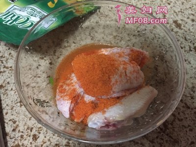 黄金烤翅怎么做好吃 黄金烤翅最正宗的做法