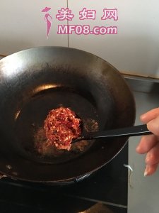 黄豆牛肉煲怎么做好吃 黄豆牛肉煲最正宗的做法