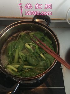 黄豆牛肉煲怎么做好吃 黄豆牛肉煲最正宗的做法