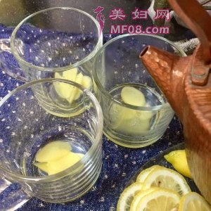 柠檬姜片蜂蜜饮怎么做好吃 家常柠檬姜片蜂蜜饮的做法