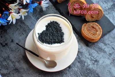 黑芝麻酸奶怎么做好吃 黑芝麻酸奶最正宗的做法