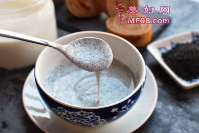 黑芝麻酸奶怎么做好吃 黑芝麻酸奶最正宗的做法