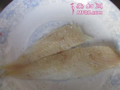 香煎鲽鱼片怎么做 香煎鲽鱼片的做法