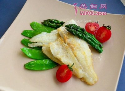 香煎鲽鱼片怎么做 香煎鲽鱼片的做法