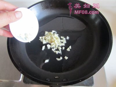 怎么做蒜蓉炒白苋菜最好吃 蒜蓉炒白苋菜怎么做好吃