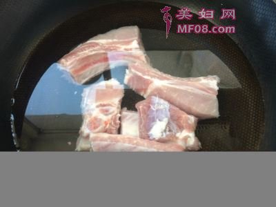 清炖排骨怎么做好吃 清炖排骨最正宗的做法