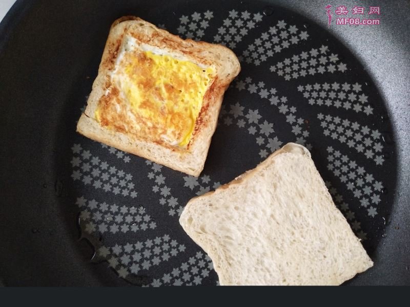快手三明治怎么做好吃 快手三明治最正宗的做法