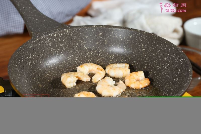 虾仁豆腐托怎么做 虾仁豆腐托的做法