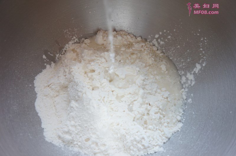 胡萝卜牛肉包怎么做好吃 胡萝卜牛肉包最正宗的做法