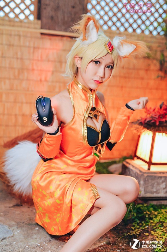 ԭ£תأעԴ³Ϊ 羺CosPlayŮʵľѡhttp://mouse.zol.com.cn/640/6400907.html