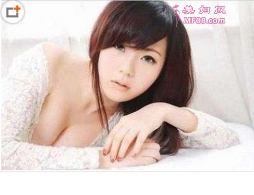 假如一个女孩暗恋你 会表现出什么？