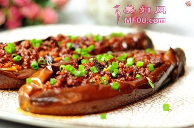 蒜香肉末烤茄子怎么做好吃 家常蒜香肉末烤茄子的做法