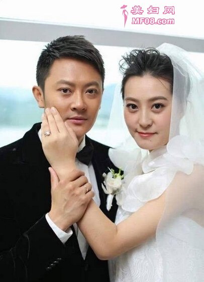印小天被骗婚损失千万 百富美娇妻连名字都造假