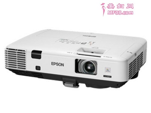 图为：爱普生EB-C750X正面